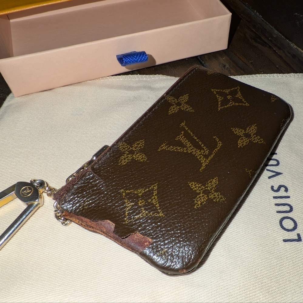Authentic Louis Vuitton Keychain - Make an offer, I don't want to throw it away!